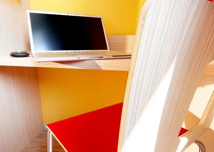 Premiere Classe Metz Sud Aux Arches 호텔