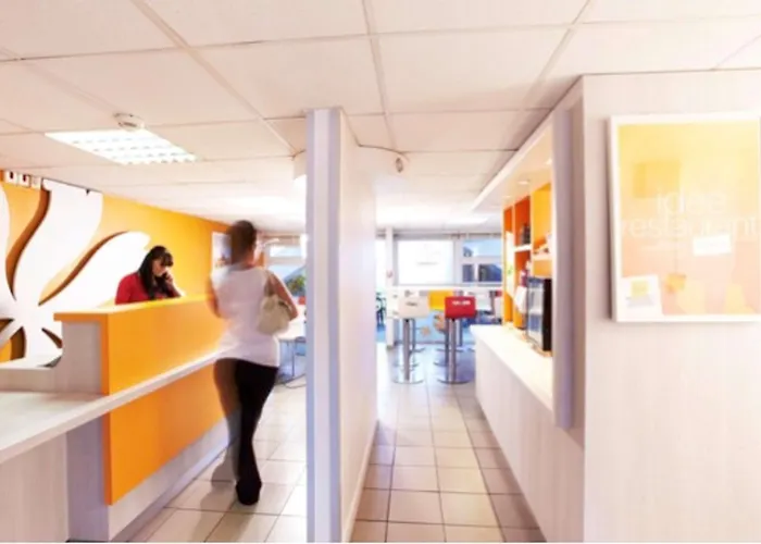 Отель Premiere Classe Metz Sud Aux Arches Жуи-оз-Арш