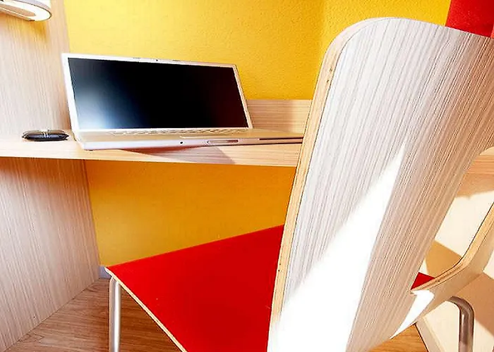 Premiere Classe Metz Sud Aux Arches Отель Жуи-оз-Арш