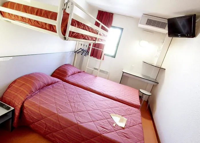 Premiere Classe Metz Sud Aux Arches 호텔